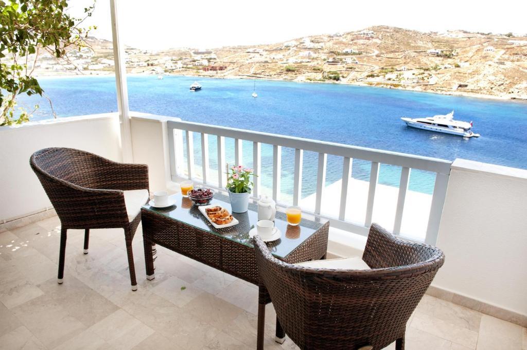 Vana Holidays Ornos  Chambre photo