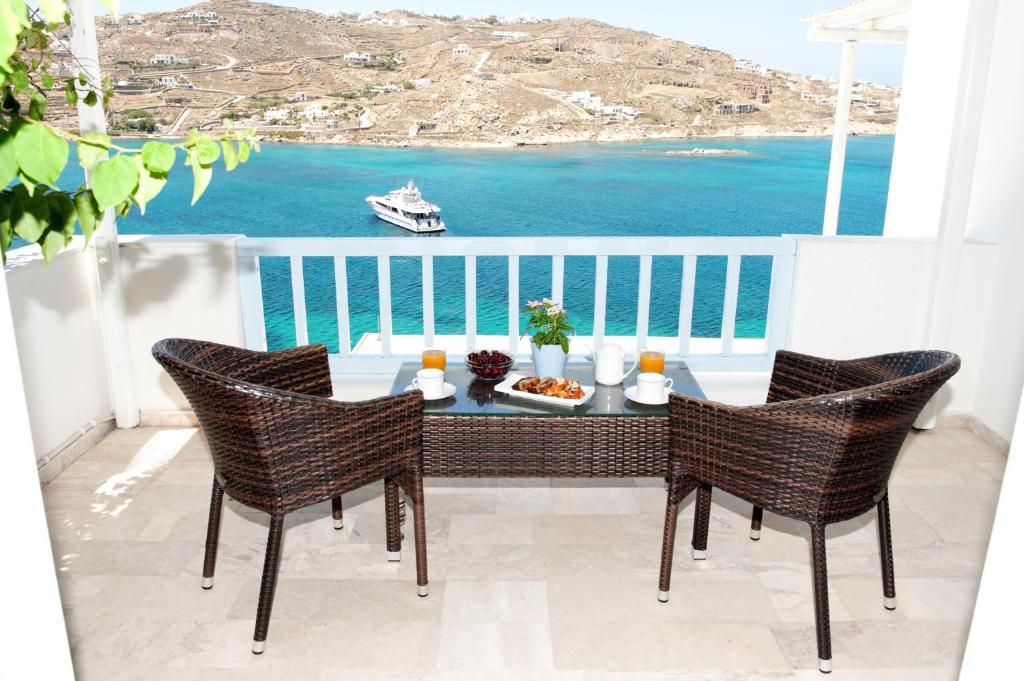 Vana Holidays Ornos  Chambre photo