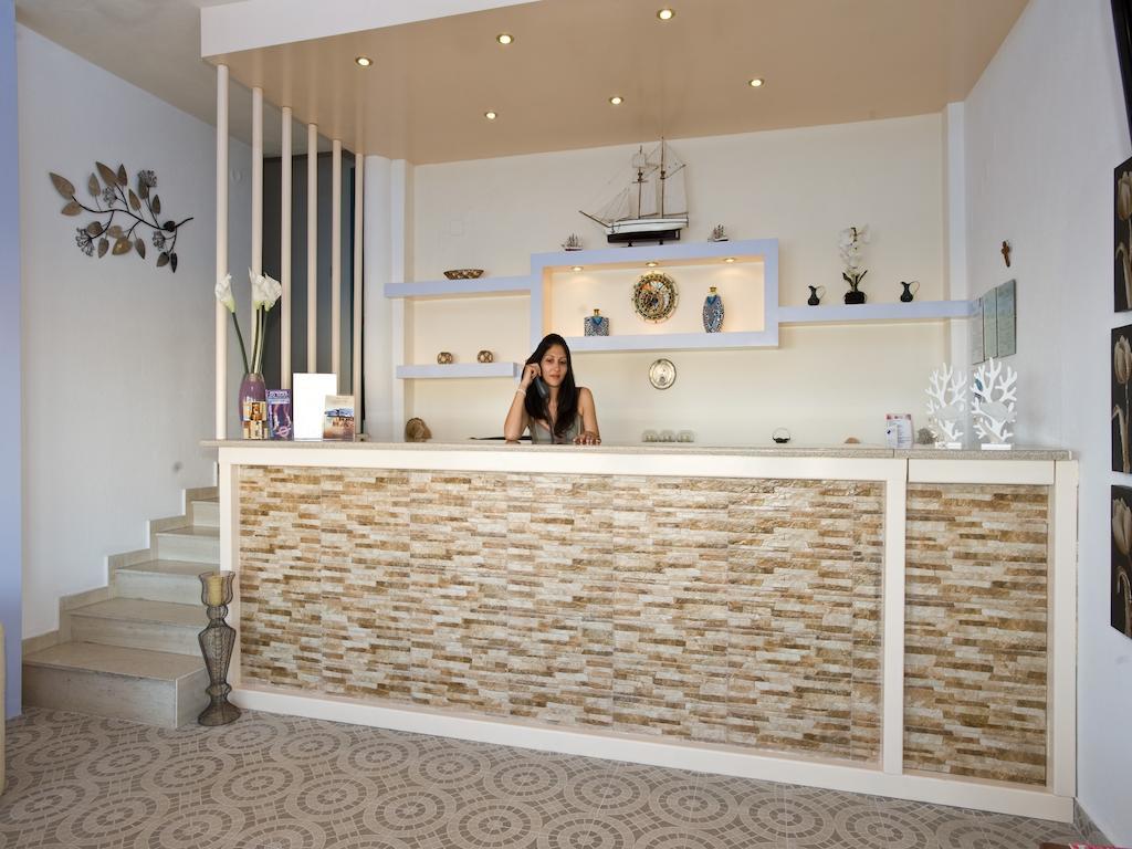 Vana Holidays Ornos  Extérieur photo