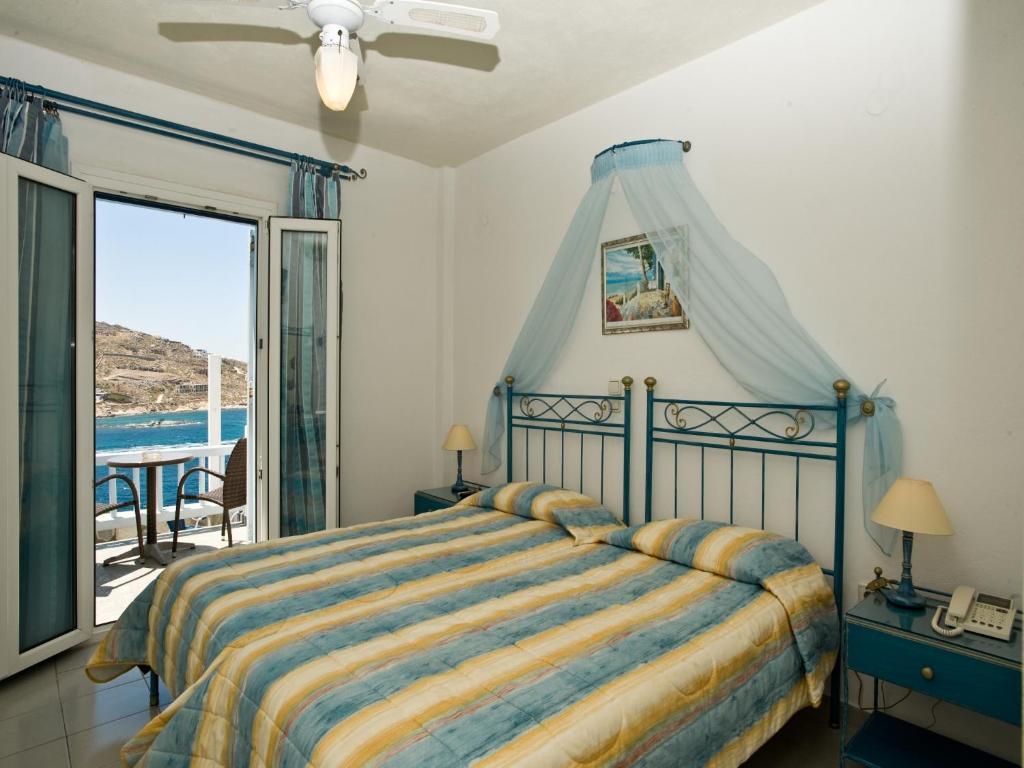 Vana Holidays Ornos  Chambre photo