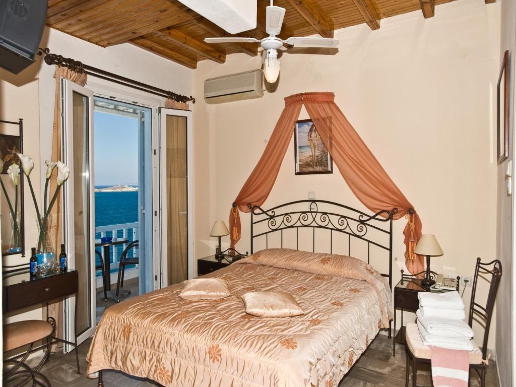 Vana Holidays Ornos  Chambre photo