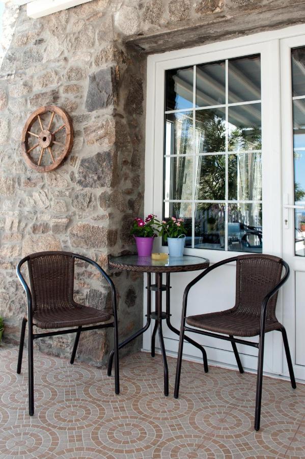 Vana Holidays Ornos  Extérieur photo